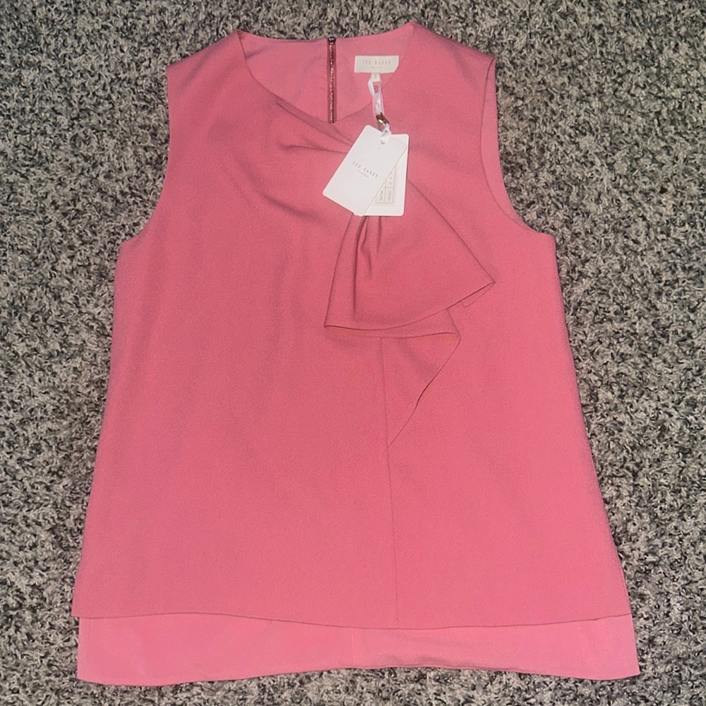 NWT. Woman’s Ted Baker Coral sculpted bow sleeveless top. Size 3.